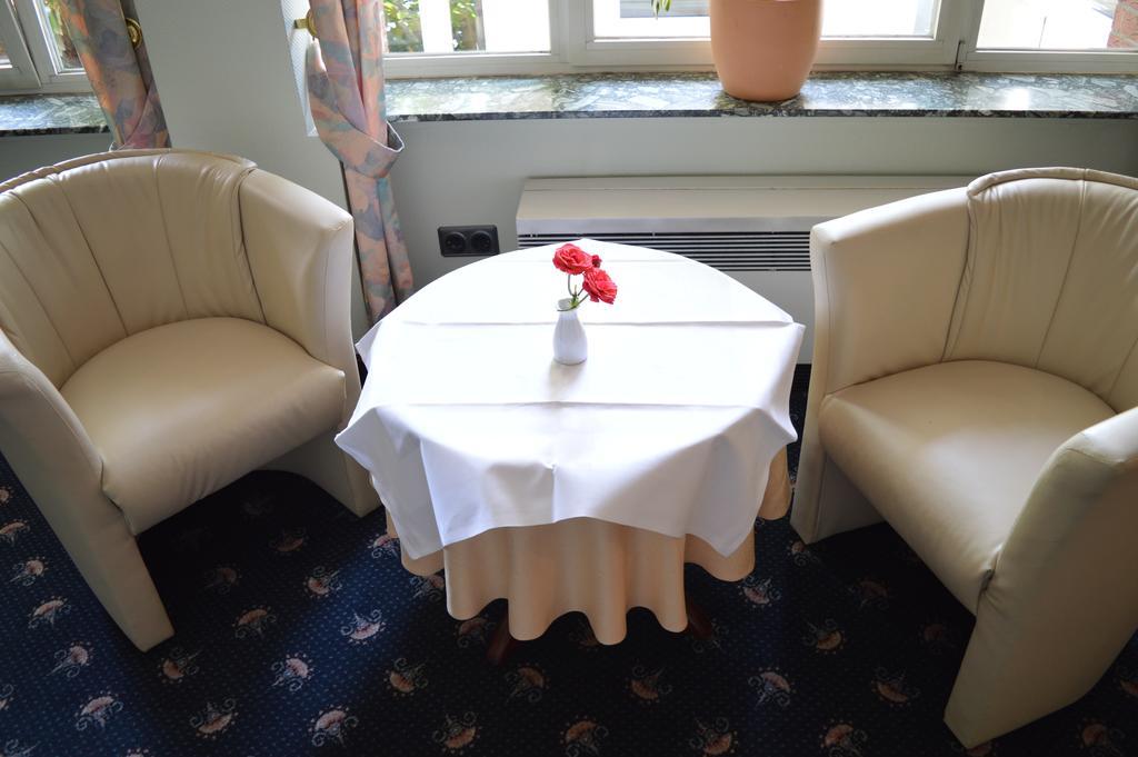 קאסל Hotel Arosa מראה חיצוני תמונה